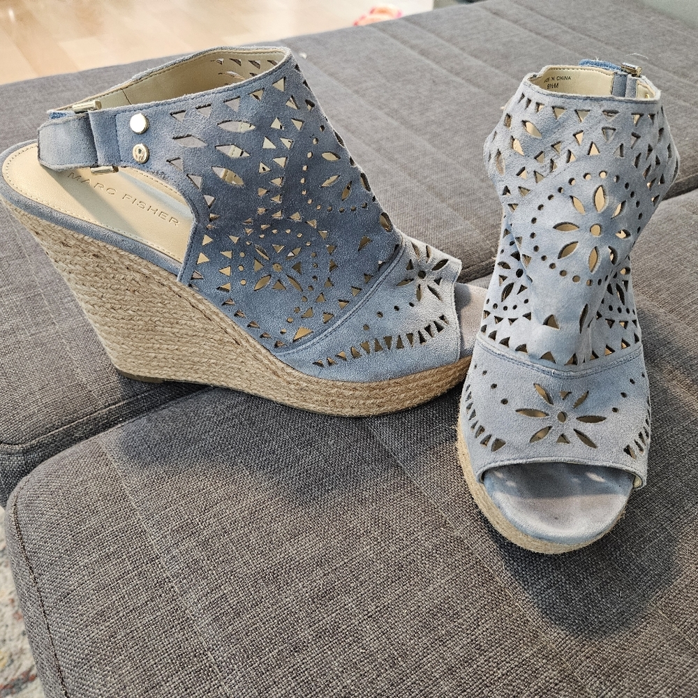 Marc Fisher wedge heels size 9-1/2